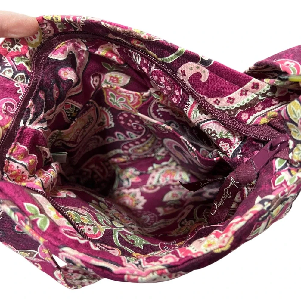 Vera Bradley Hipster Crossbody‎ Bag Very Berry Paisley Quilted Cotton Retired